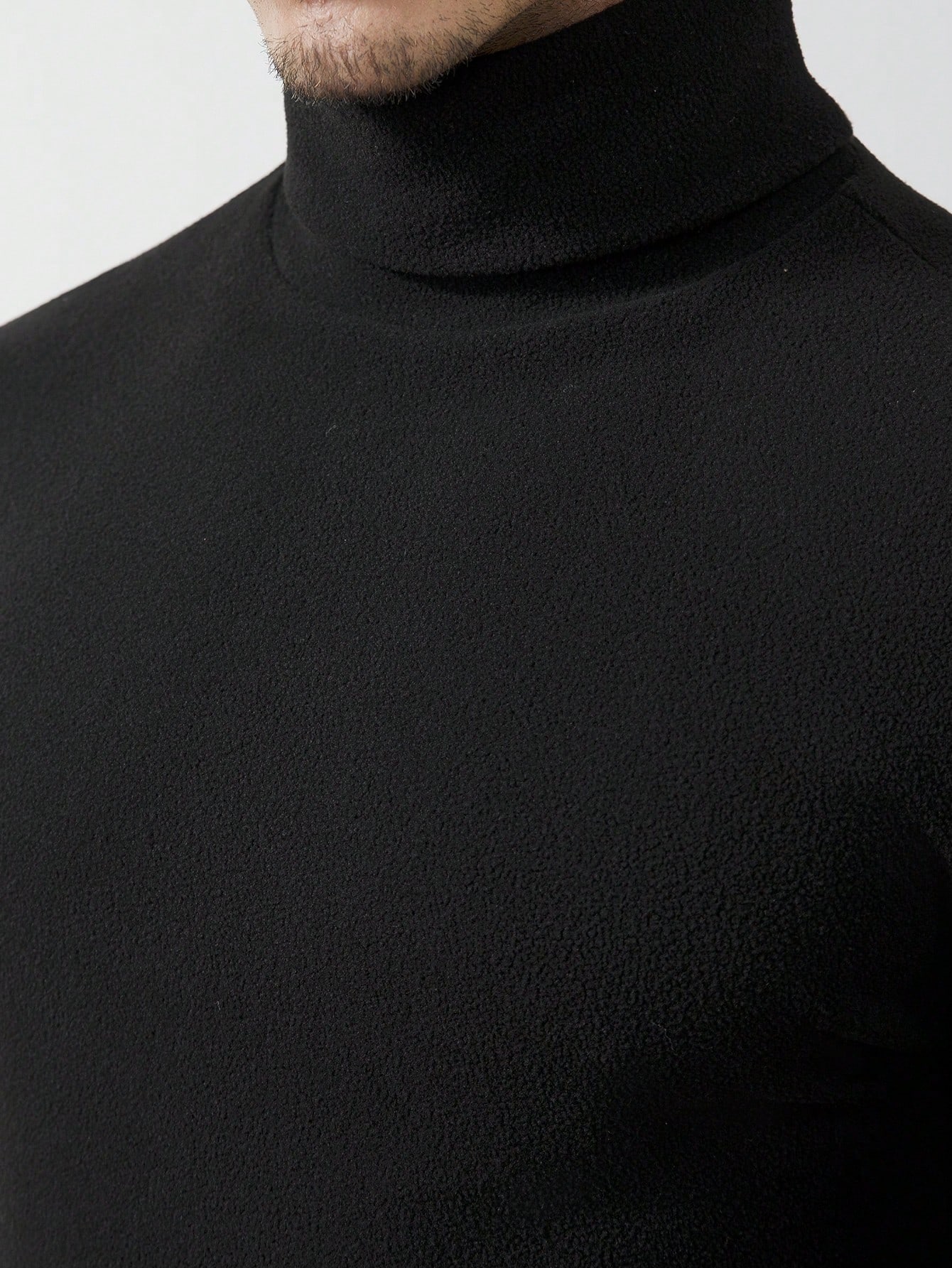 Men's Black High-Neck Long Sle - مراجعة Base Layer Top وسعره