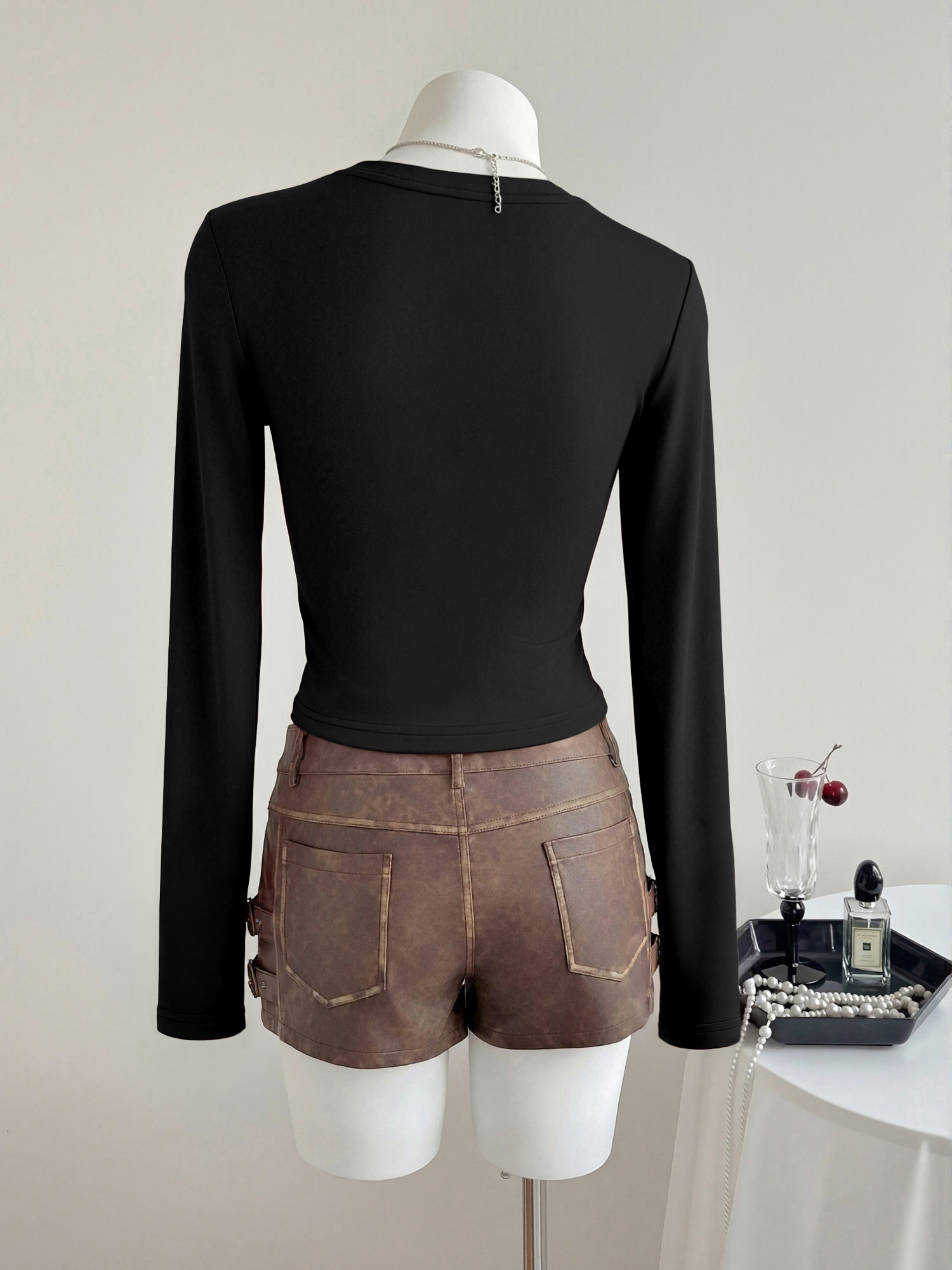 Y2K Cropped Long Sleeve T-Shir - مراجعة Undershirt Crew Neck وسعره